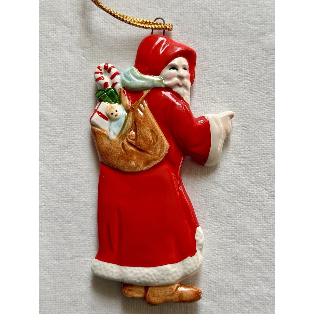 VINTAGE 1982 A COMPANY OF FRIENDS Ceramic Victorian Santa Ornaments Set of 3 NEW - Picture 10 of 14